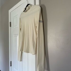 Columbia Cream Long Sleeve Thermal Winter Layering Top Basic Capsule Wardrobe